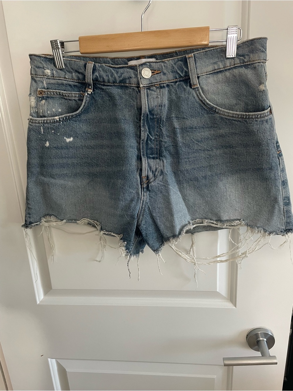 Zara Frayed Hem Distressed Denim Shorts - Light Blue Wash